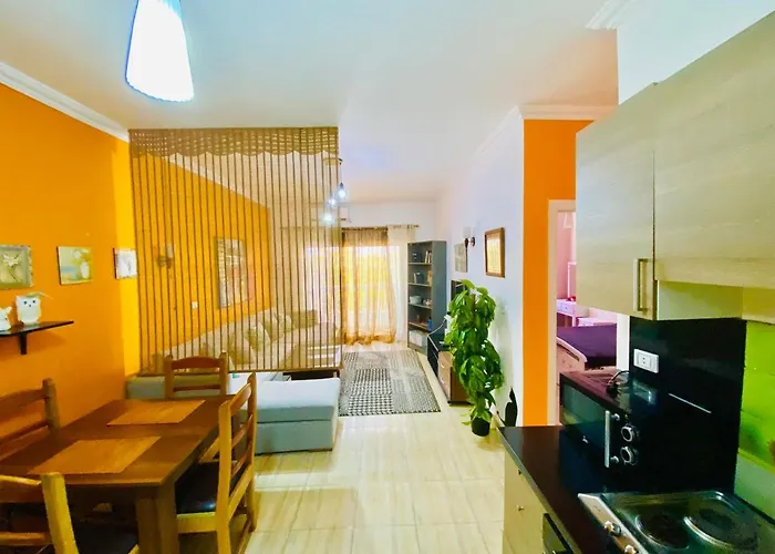 Solider Art Apartment