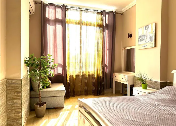 Apartment Solider Art *